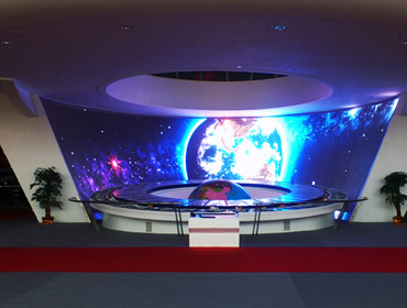 三一重工异形屏